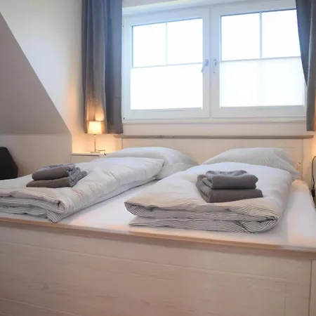 Appartement Brigg Im Haus Dreimaster,